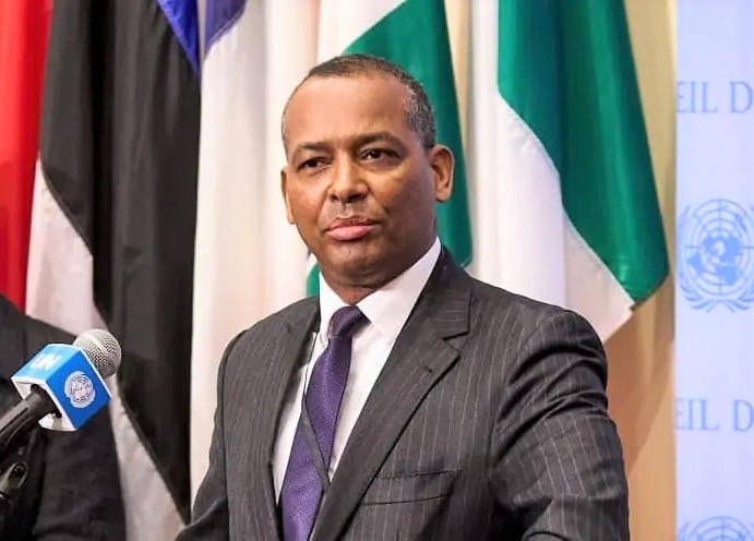 Representante del POLISARIO ante la ONU y coordinador con la MINURSO Doctor sidi omar frente POLISARIO onu