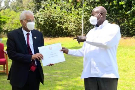 mohamed_sidati_-_yoweri_museveni mohamed_sidati_-_yoweri_museveni