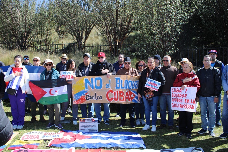 miembros de la Misión Estatal cubana miembros de la Misión Estatal cubana