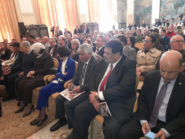 الجزائر الجزائر : مسؤولون يشيدون بصمود المرأة الصحراوية وحضورها البارز في معركتي التحرير والبناء