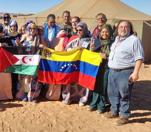 Esteban Silva en Dajla sede del congreso del Frente POLISARIO con participantes de AL Esteban Silva Cuadra es Presidente de la Asociacion Chilena de Solidaridad con el Sahara Occidental