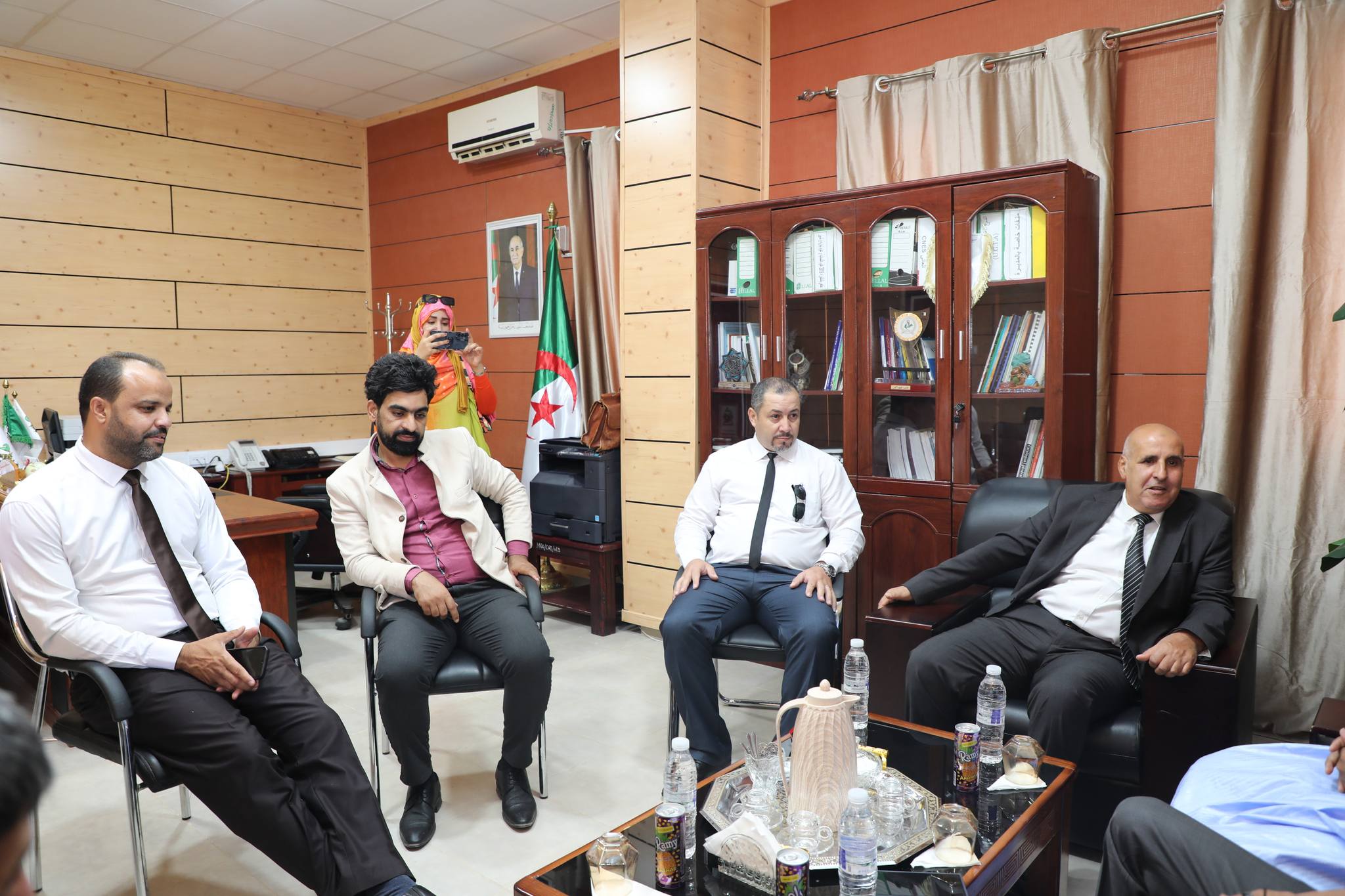 المركز الجامعي تندوف المركز الجامعي تندوف