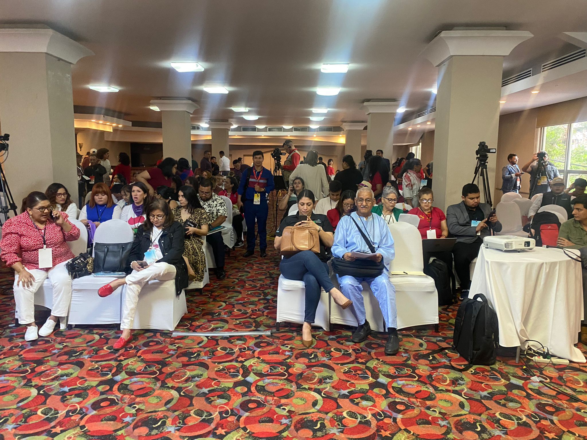 CELAC Social apoya las mujeres saharauis Participación saharaui en Seminario CELAC Social 2024,