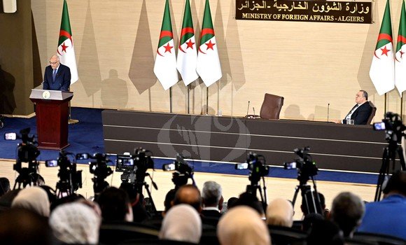 الجزائر