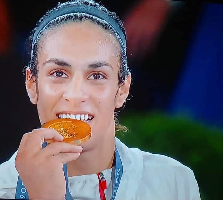 Ministro de Juventud y Deportes feli citaboxeadora Iman Khalif púgil argelina Iman Khalif