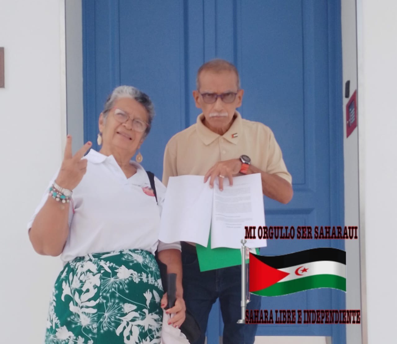 Integrantes de la Asociación Panameña Solidaria con la Causa Saharaui ante embajada de Francia APASOCASA