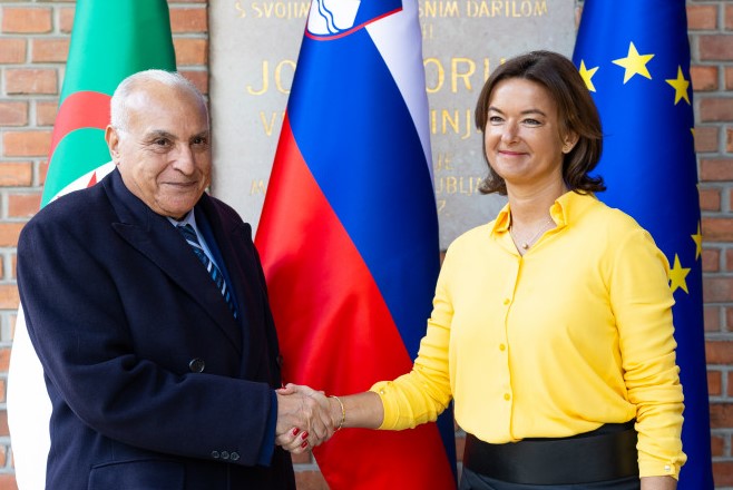 Tanja Fajon y su homólogo argelino, D. Ahmed Attaf, en la capital eslovena, Liubliana Eslovenia y Argelia ratifican posición respecto al Sahara Occidental