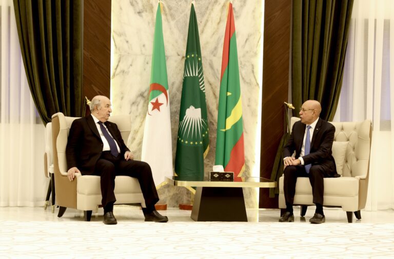 الجزائر