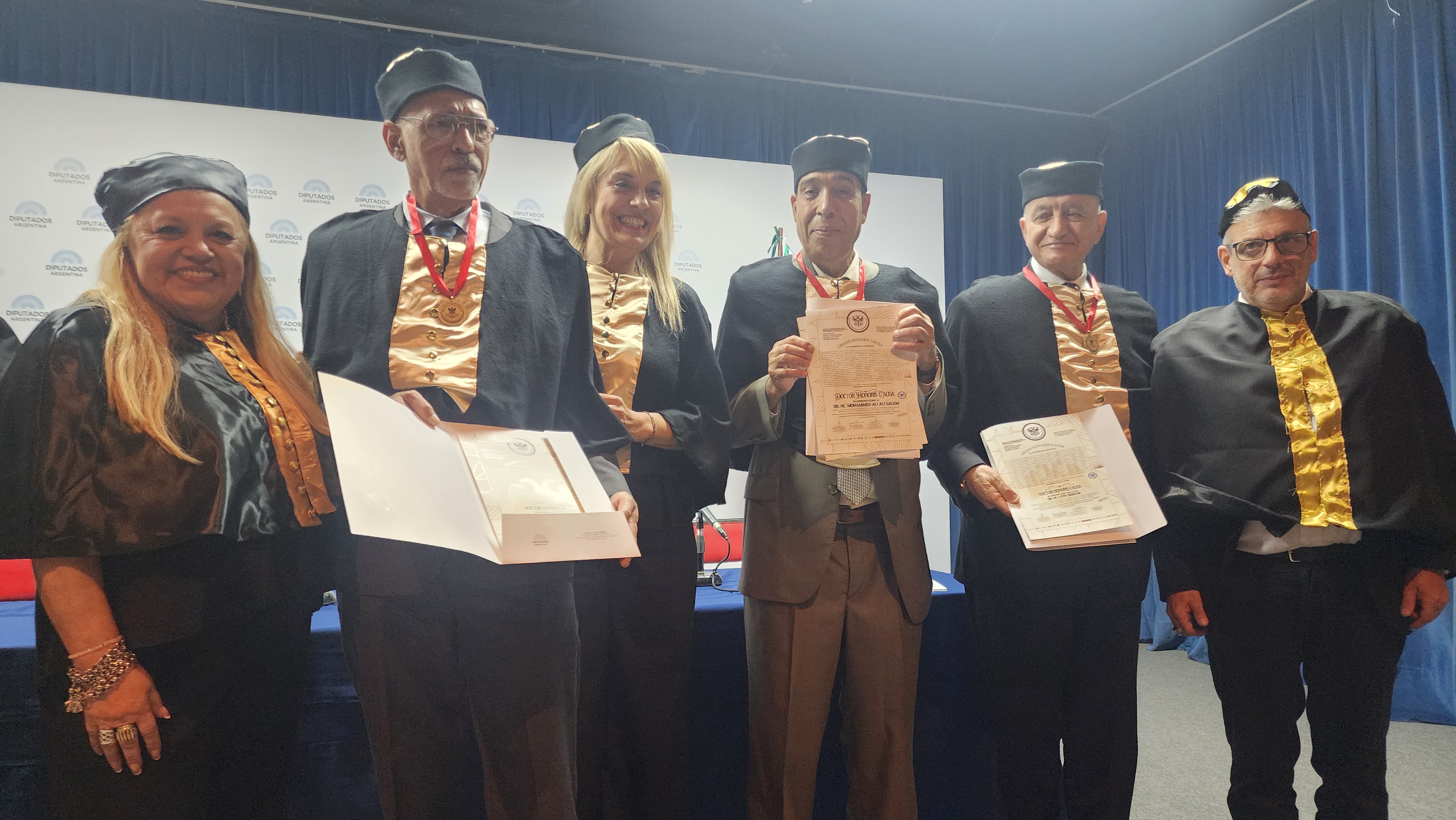 Doctorando Honoris Causa Doctorado Honoris Causa