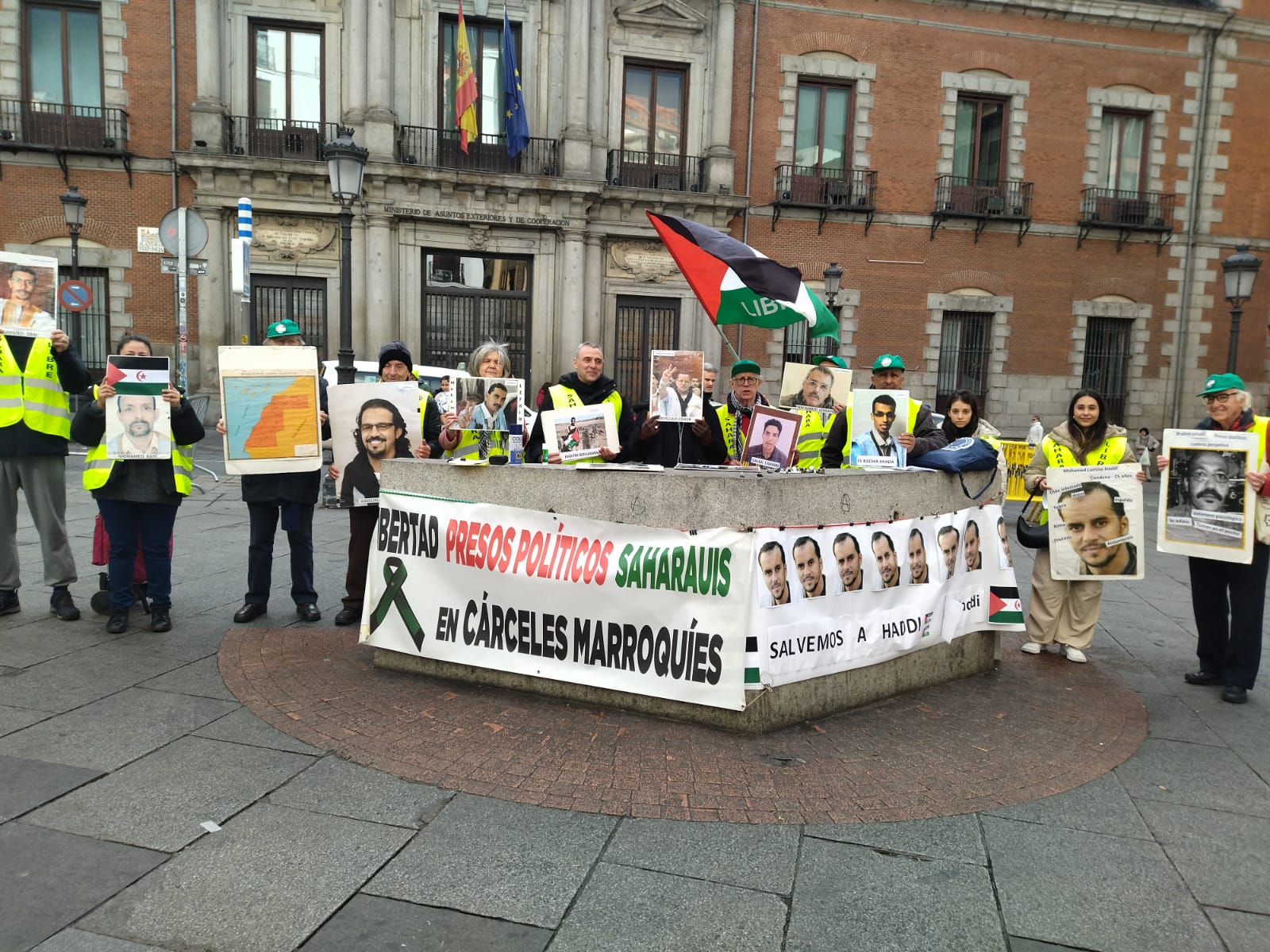 Movimiento por los Presos Políticos Sahara Movimiento por los Presos Políticos Saharauis MAE de España presos políticos saharauis Albares