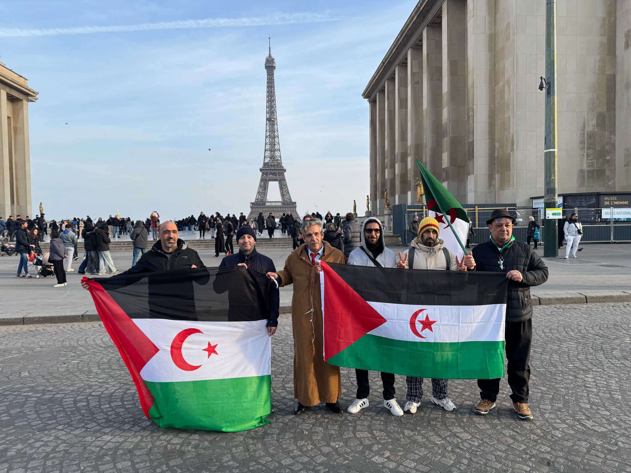 فرنسا