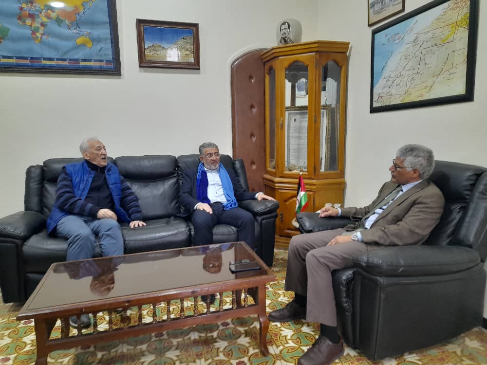 الجزائر