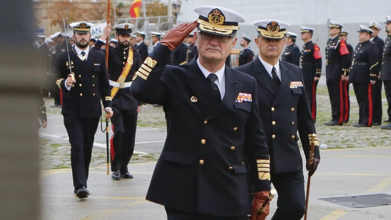 Juan Rodríguez Garat Almirante (R) Juan Rodríguez Garat Almirante (R)