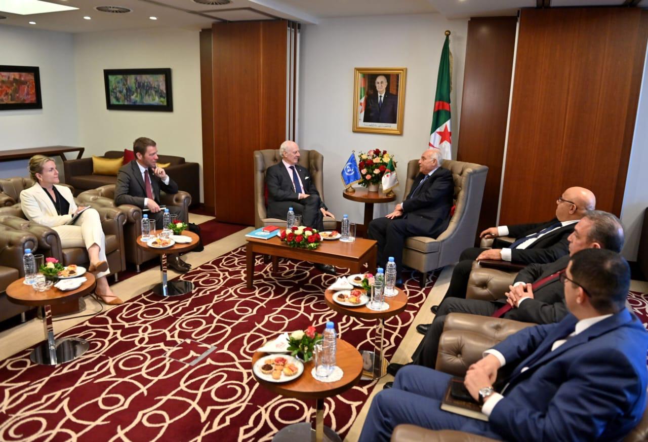 الجزائر
