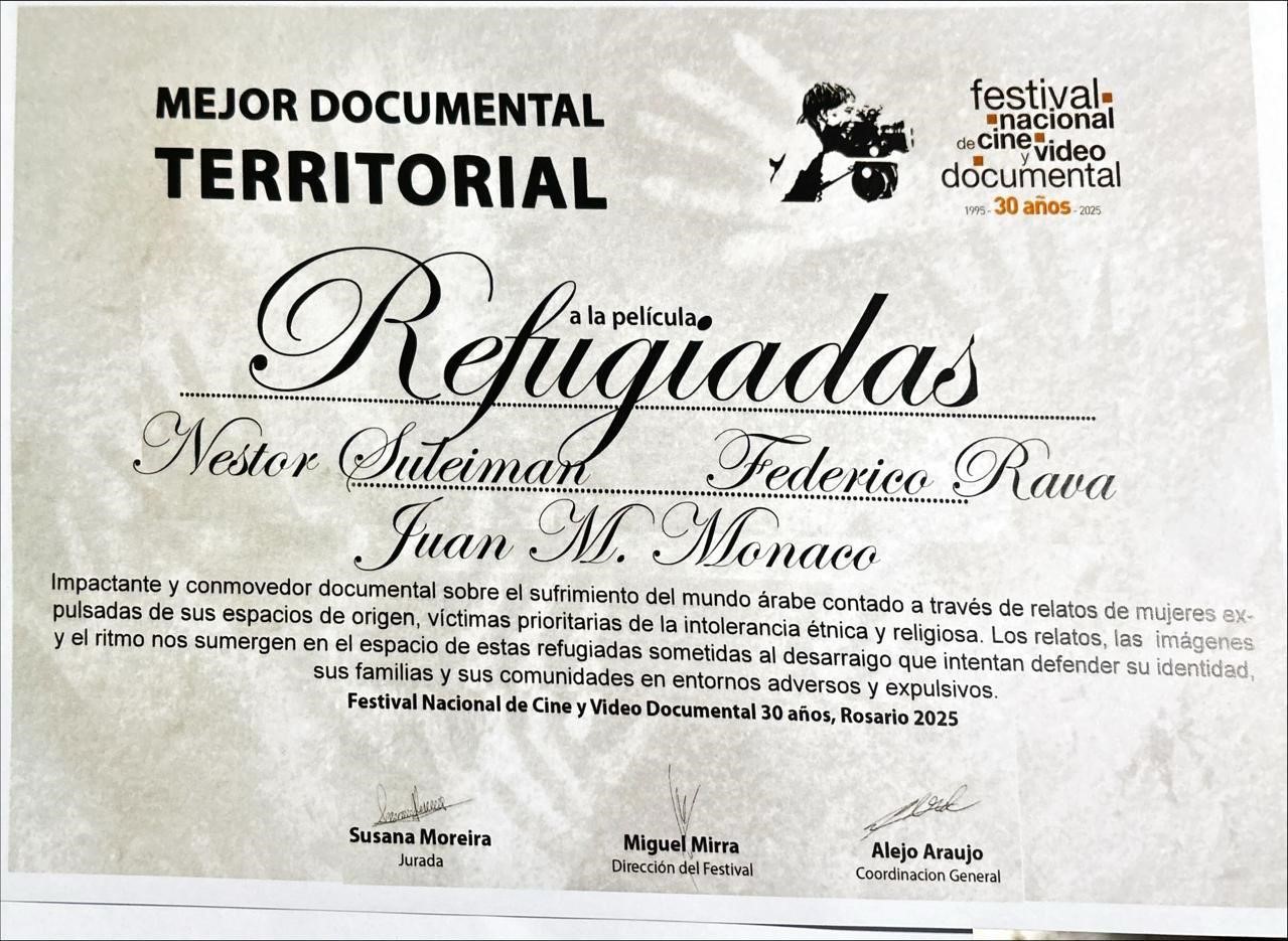 Diploma para el documental “Refugiadas” en el Festival de Nacional de Cine y Video Documental de Rosario documental “Refugiadas” gana primer premio del Festival de Nacional de Cine y Video Documental de Rosario
