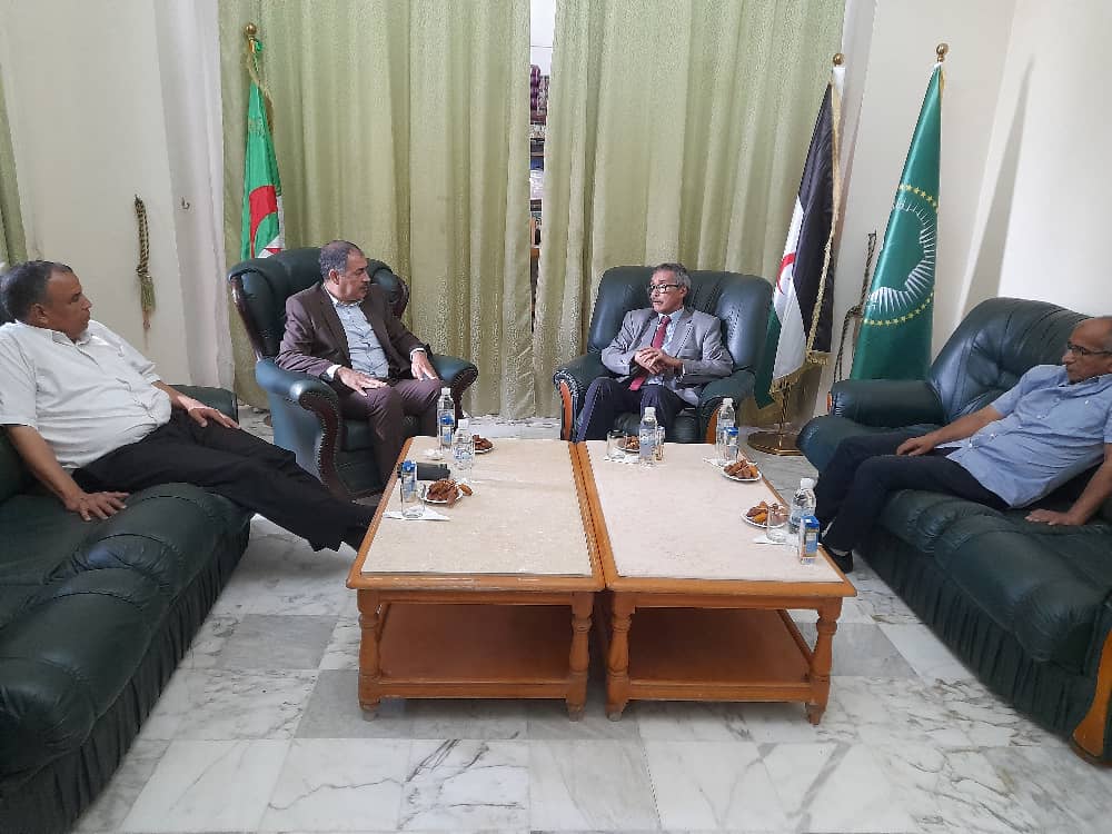 الجزائر