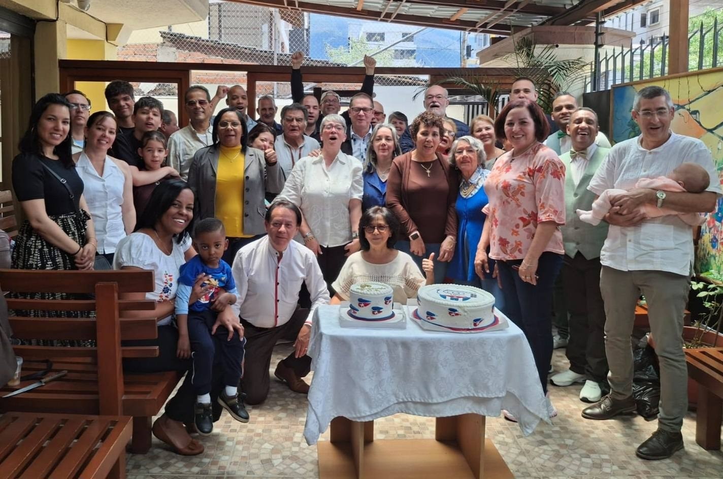 Cuba y la RASD en Ecuador conmemoran 65 Aniversario de los CDR Cuba y la RASD en Ecuador conmemoran 65 Aniversario de los CDR