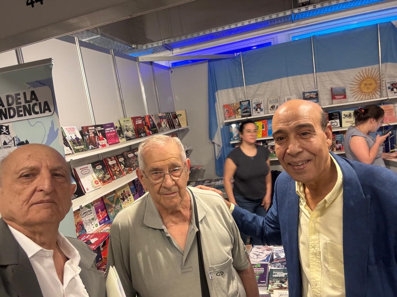 Representante del POLISARIO en  Argentina durante su estancia en la ciudad del Rosario Frente POLISARIO  en cidad del Rosario