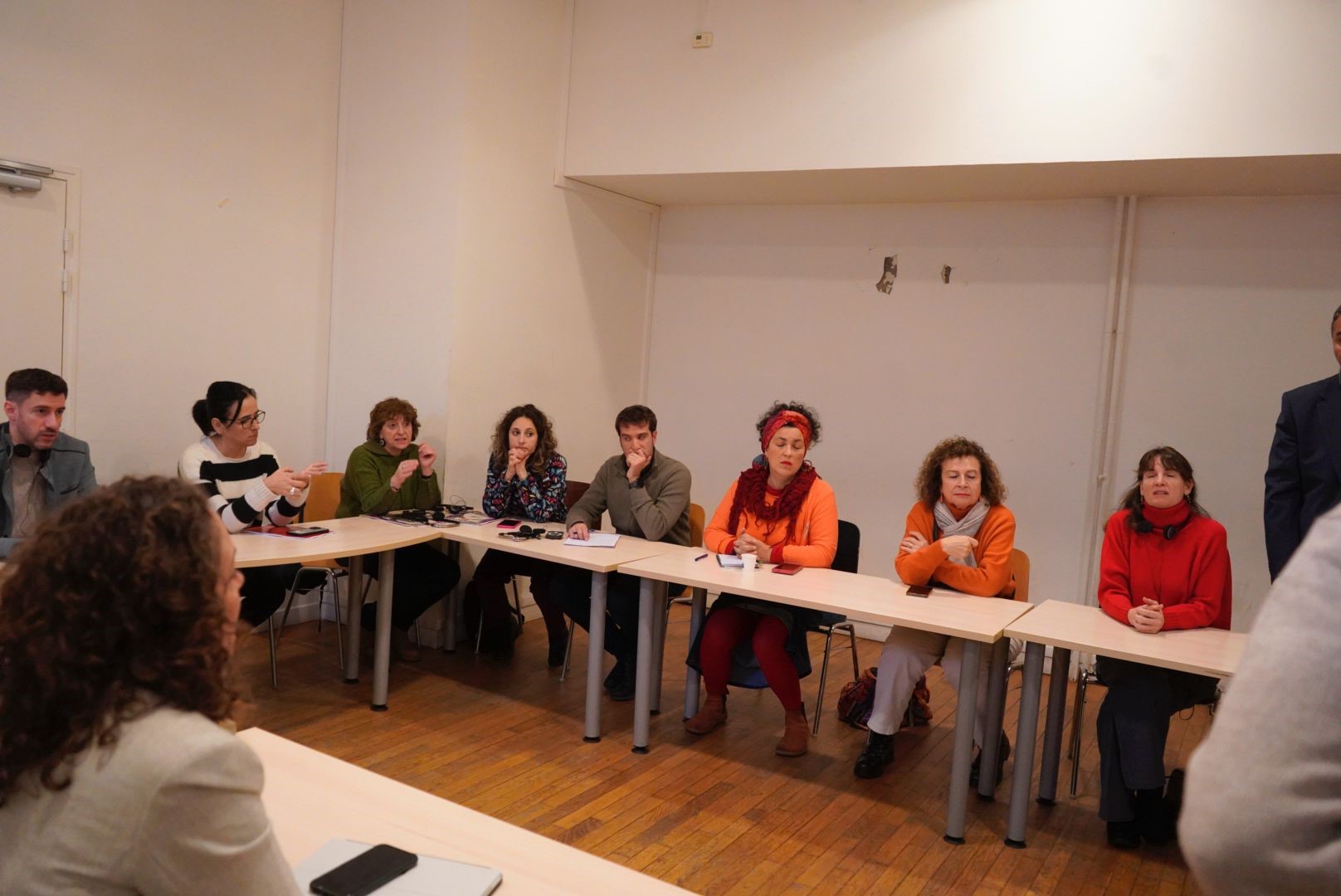 Primer ministro saharaui se reúne con los intergrupos parlamentarios “Paz y libertad para el Sáhara Occidental