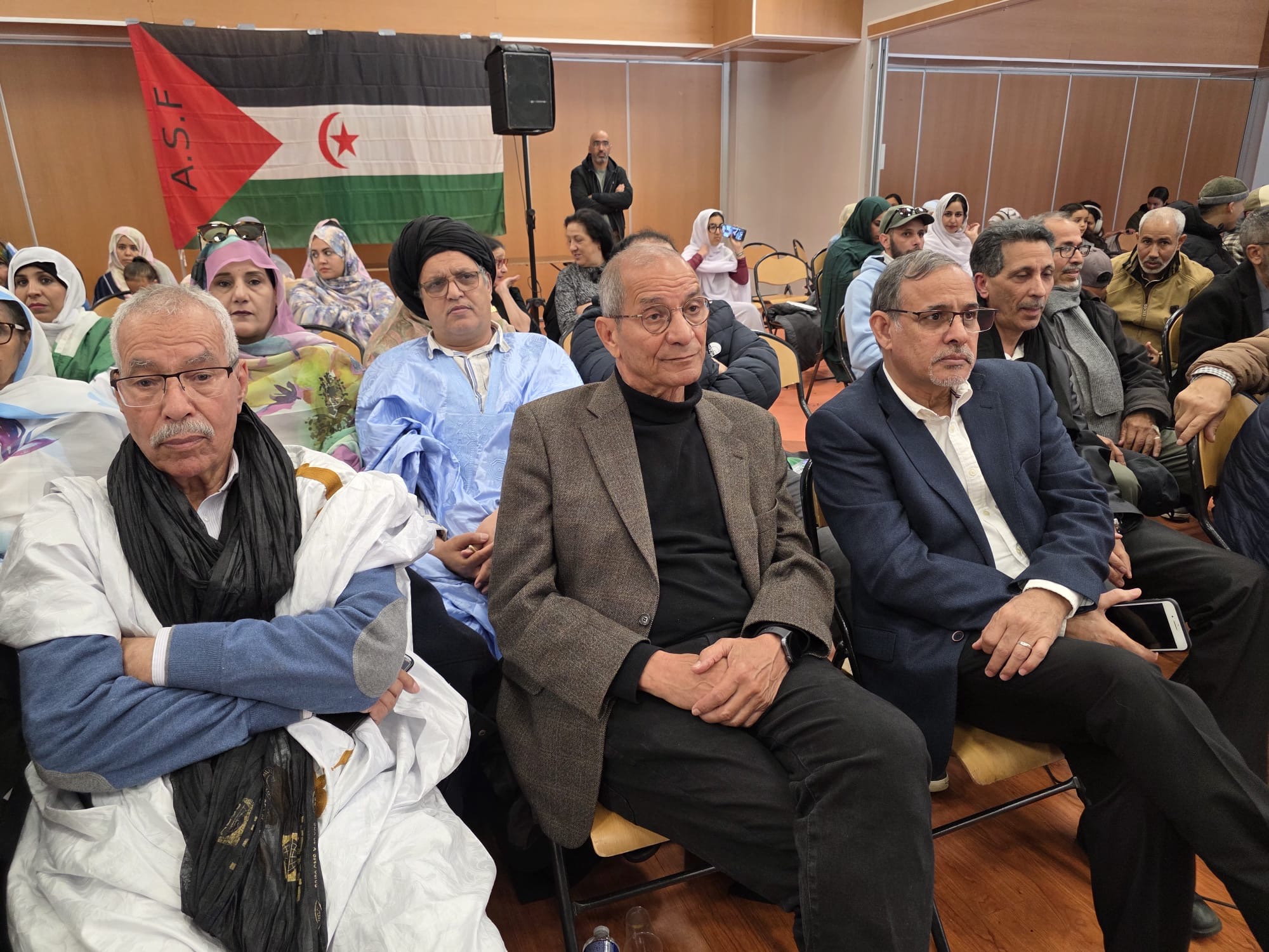 فرنسا