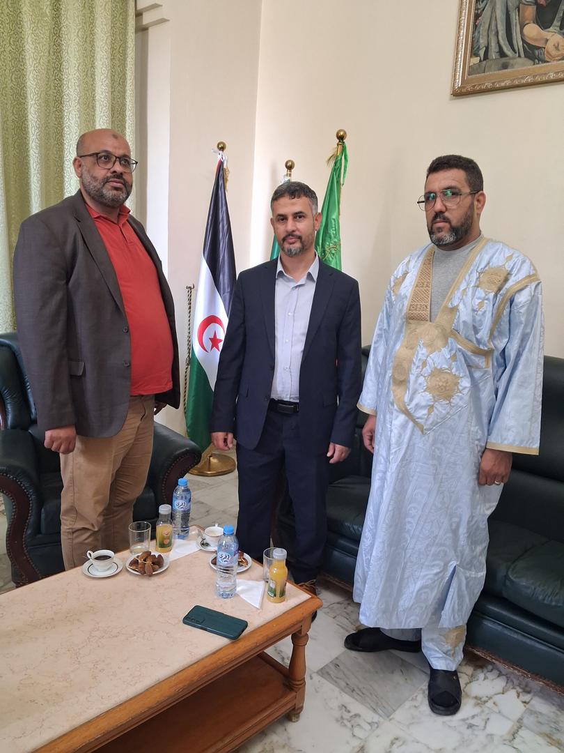 الجزائر