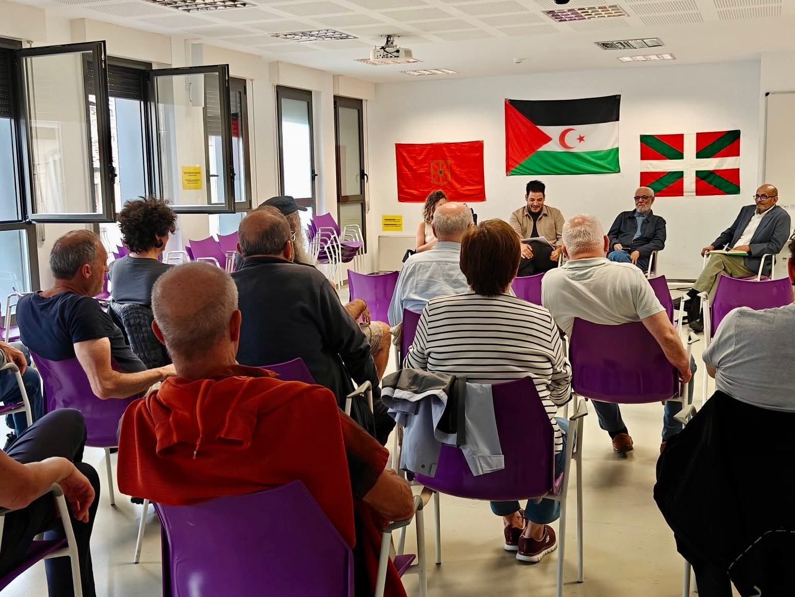 Charla sobre la situación política del Sáhara Occidental en la Casa de Cultura de Villava