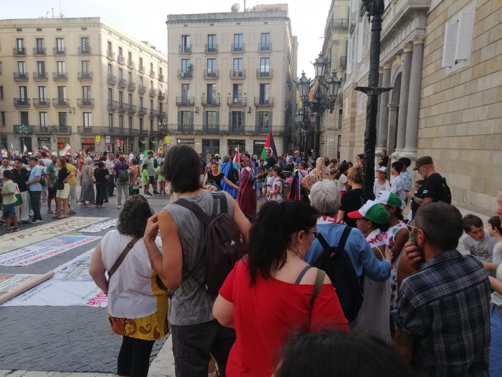 Concentración en Cataluña en solidaridad con el preso saharaui El Naama Asfari y exige la intervención internacional