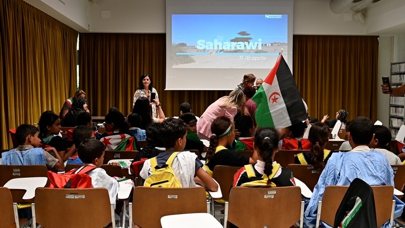 ايطاليا