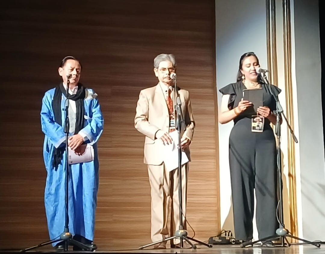 Poetas saharauis en el IX Encuentro Internacional de las Artes Escénicas en Ecuador