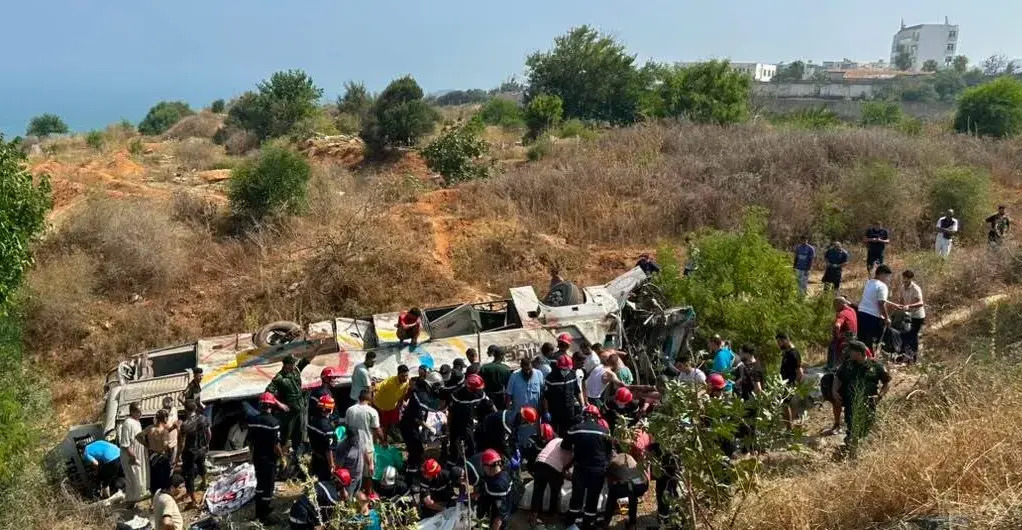 Accidente de autobús deja 11 muertos y 38 heridos en Boumerdes