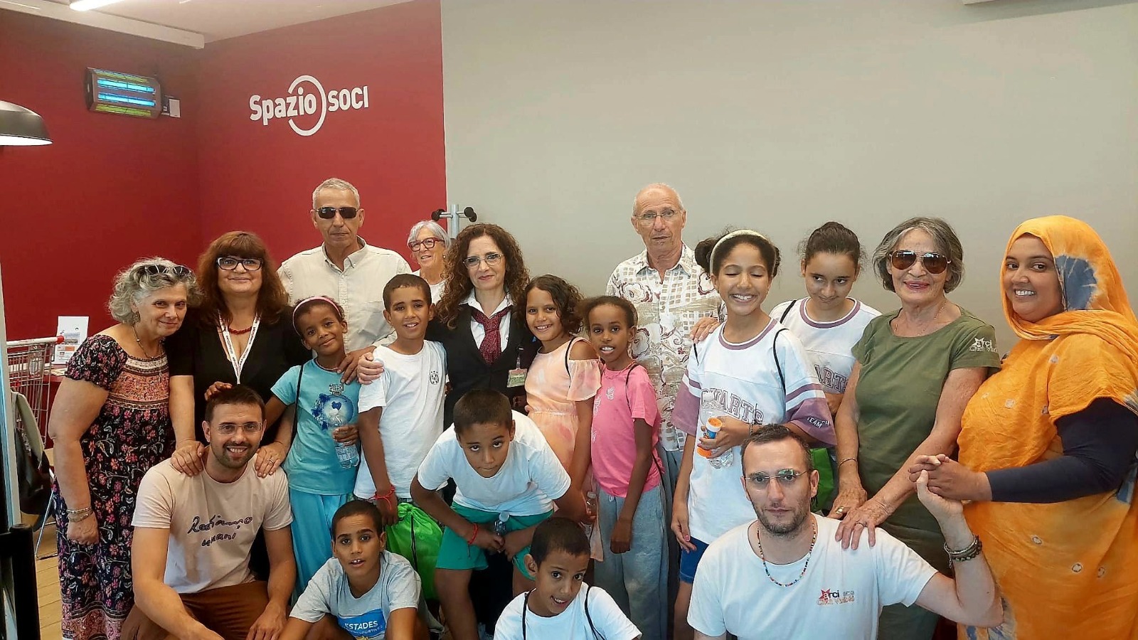 Niños saharauis participan en jornada de solidaridad en Campi Bisenzio
