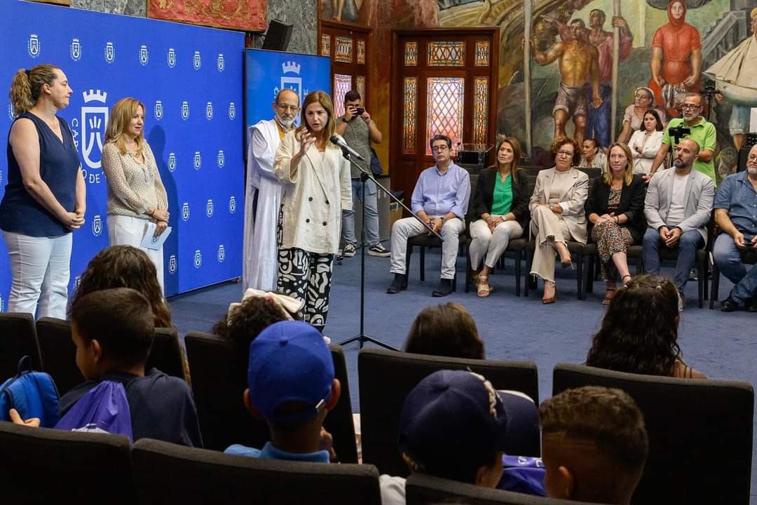 La Isla de Tenerife recibe a los niños saharauis del Programa Vacaciones en Paz