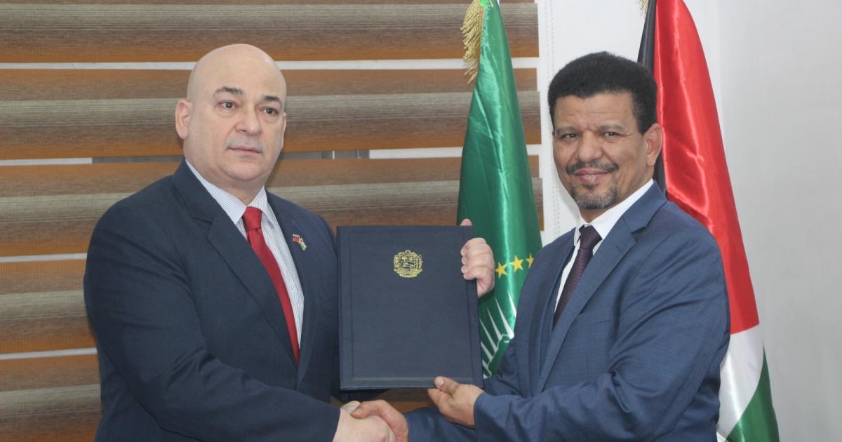 Minister of Foreign Affairs and African Affairs receives new Venezuelan Ambassador to Sahrawi Republic